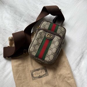 Gucci Fanny Pack Cross Bosy Purse